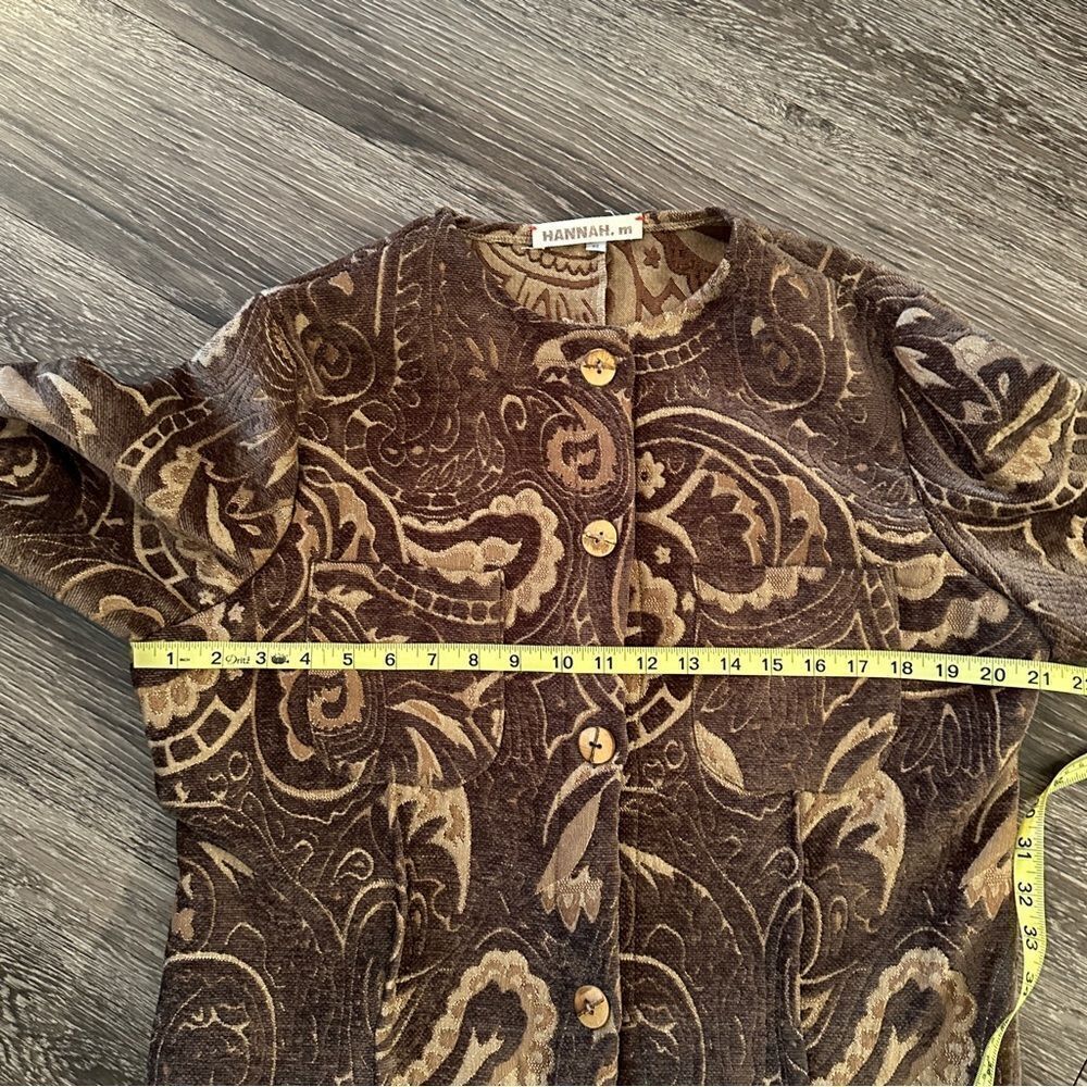 Hannah. M Jacket - Picture 7 of 10